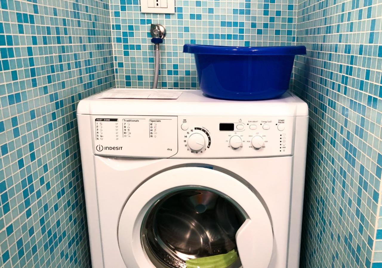 Confortevole Bilocale A Pochi Minuti Dal Centro Lejlighed Milano Eksteriør billede
